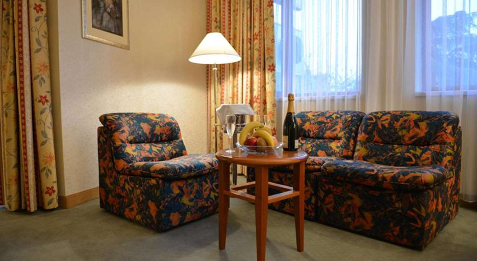 Bedroom 2, Best Western Hotel Turist, Skopje