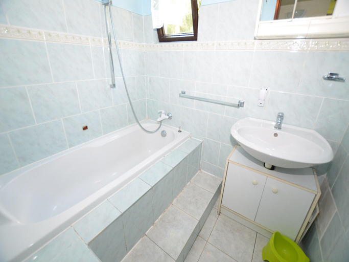 Bathroom 4, Forest Escape with Garden, Děčín