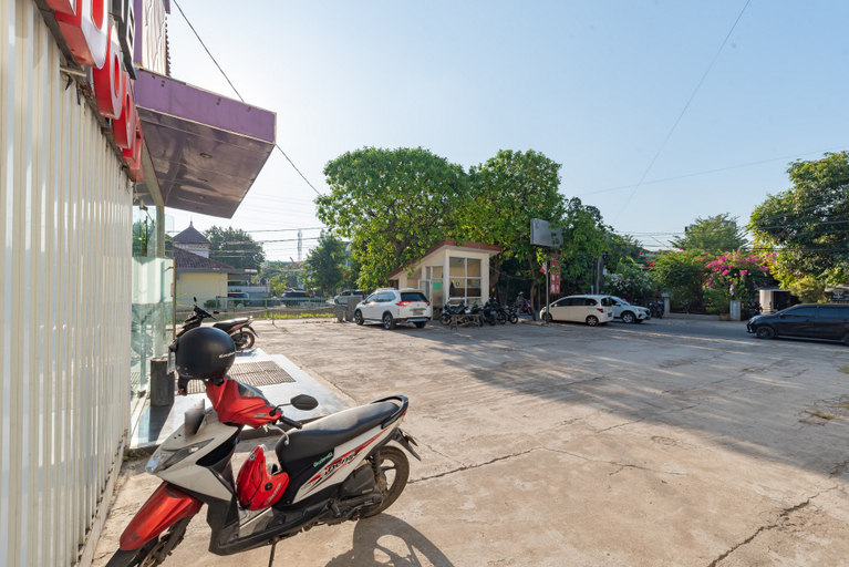 Others 5, RedDoorz near Goa Sunyaragi, Cirebon