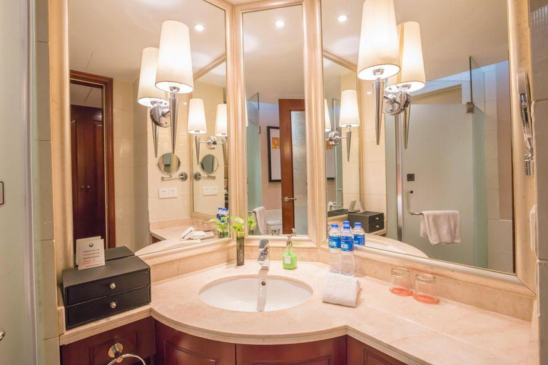 Bathroom 3, Pujing Garden Hotel, Hangzhou