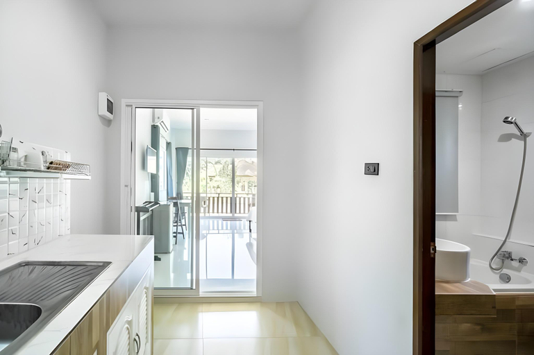 Bathroom, Lay Back Villa C2, Mueang Krabi