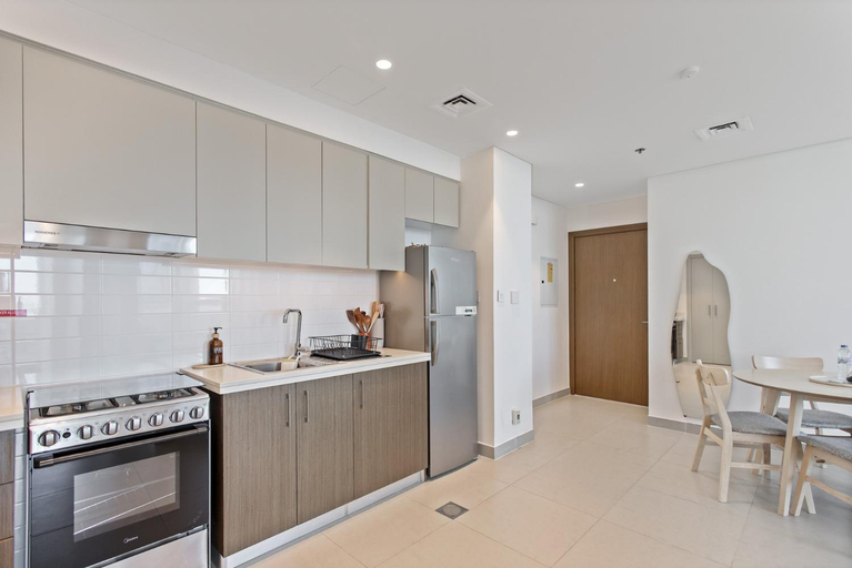 Others 3, Luxury Stay at Forte Emaar - 5 Min Walk to Burj, Dubai