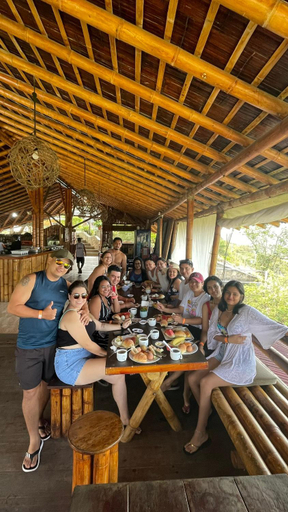 Food & Drinks 4, Punta Hills Montanita, Santa Elena