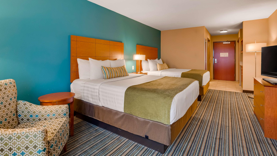 Bedroom 3, Bw Plus Tuscumbia/Muscle Shoals Hotel & Suites, Colbert
