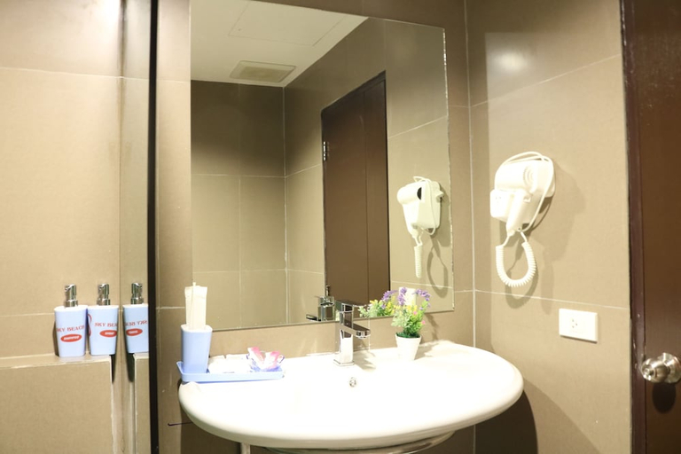 Bathroom 4, Sky Beach Aonang, Mueang Krabi