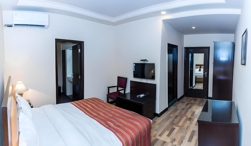 Bedroom 2, IKHAYA HOTEL, Delhi