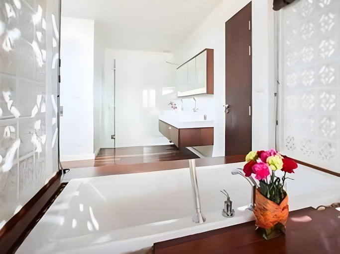 Bathroom 3, Amatapura Beach Villa 1, SHA Certified, Mueang Krabi