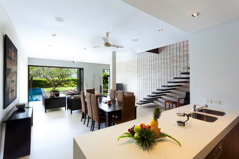 Food & Drinks 4, BAAN YAMU RESIDENCE, Phuket Island