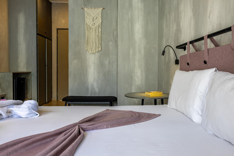 Bedroom 3, California Beach Hotel - Adults Only, Ionian Islands