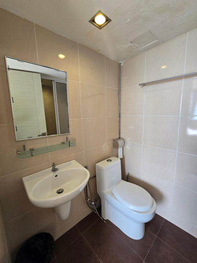 Bathroom 5, Sunshine Seaview Apartment, Penang Island