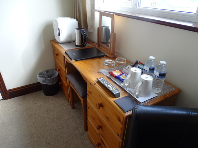 Bedroom 3, Tidal Heights, Cornwall