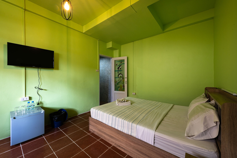 Bedroom 2, myPatong Social Hostel, Phuket Island