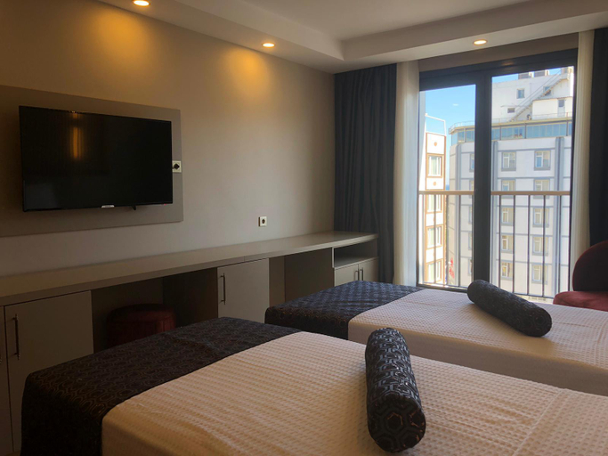 Bedroom 2, Grand Iska Hotel, Fatih
