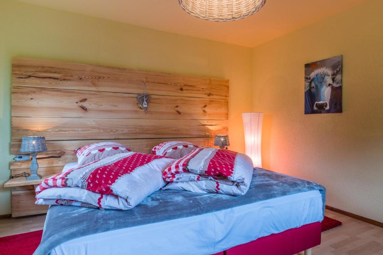 Bedroom 4, Alte Schreinerei-Auberge Harlekin, Konstanz
