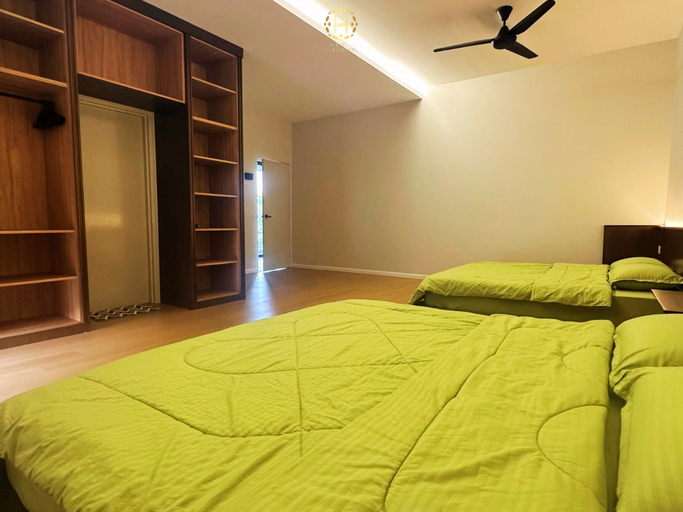 5, The Luxurious 231, Lake House Villa, Alor Gajah