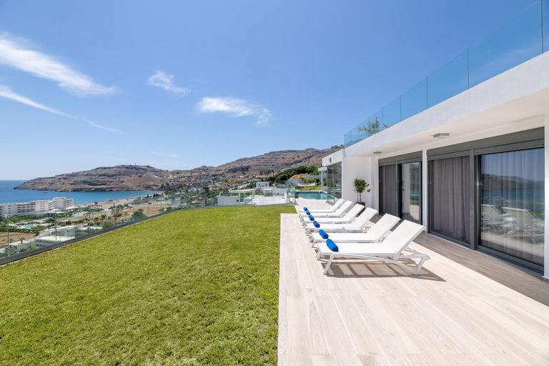 Others 5, Villa Kastro, South Aegean
