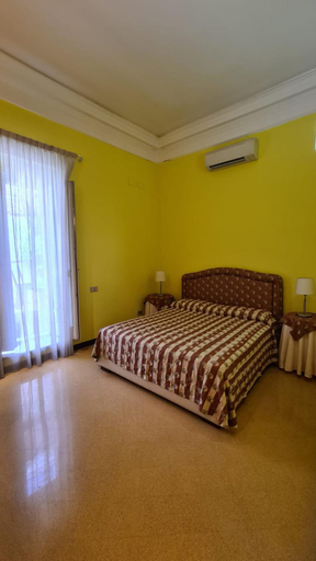 Others 5, B&B La Casa del Bellino, Salerno