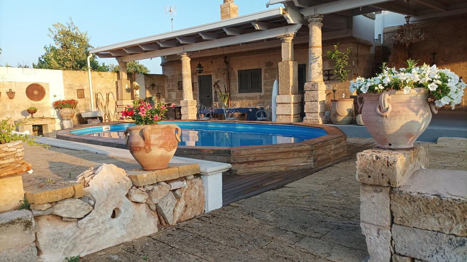 Others 5, Masseria Le Dimore, Lecce
