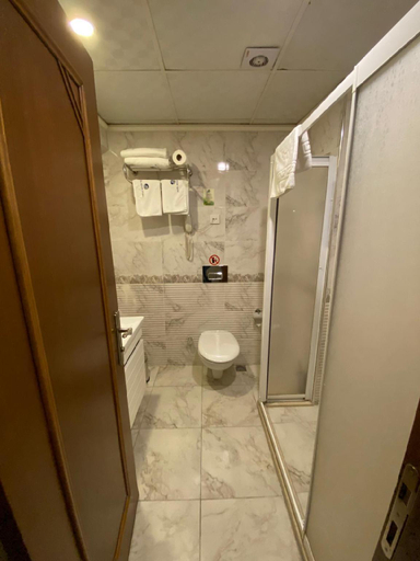 Bathroom 5, Hotel Büyük Levent, Fatih