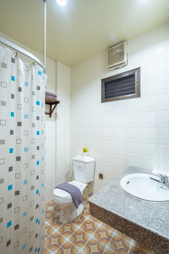 Bathroom 4, Chiangmai Thai House, Muang Chiang Mai