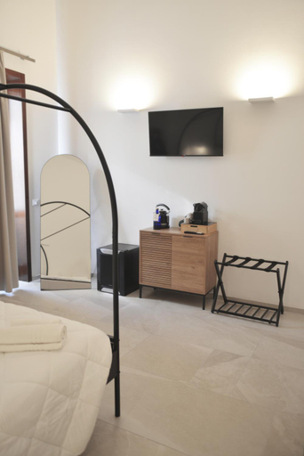 Others 4, ELLEMENTS - Luxury Rooms, Brindisi