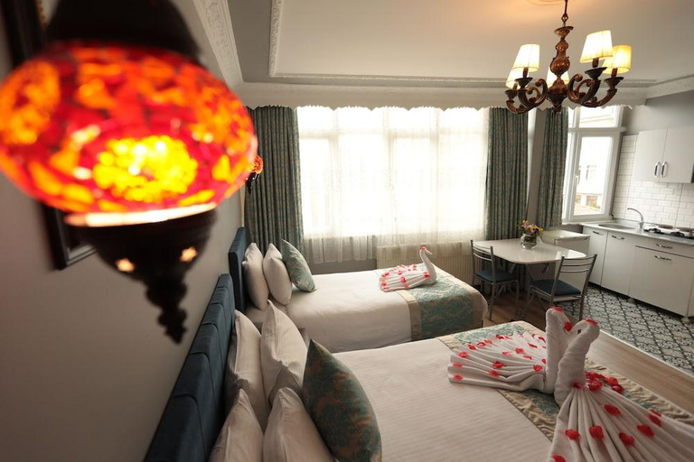 Bedroom 4, White Pearl Apart, Fatih