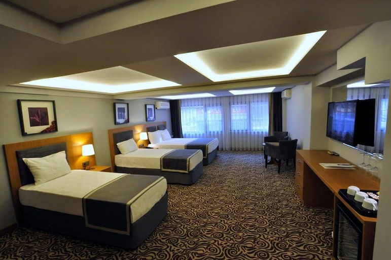 Bedroom 3, BERGAMA HOTEL, Fatih