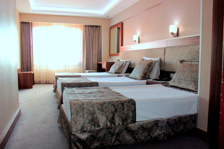 Bedroom 2, Hotel Buyuk Paris, Fatih