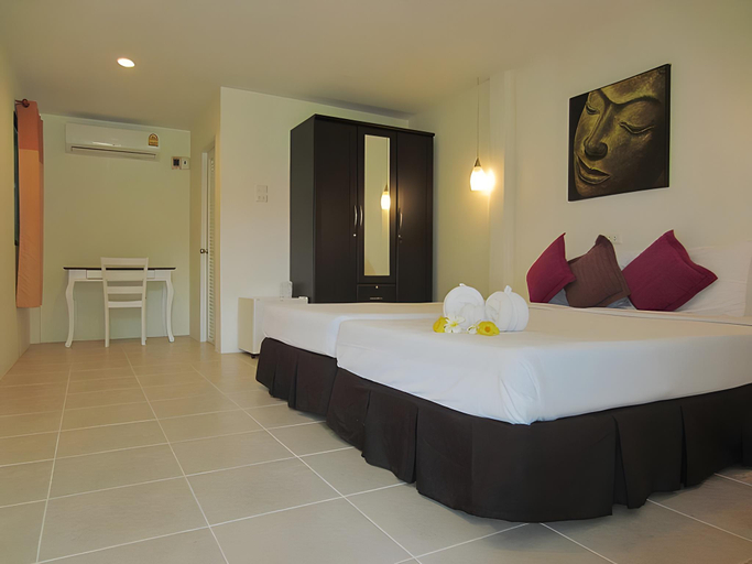 Bedroom, Terra Selisa Hotel, K. Sam Roi Yot