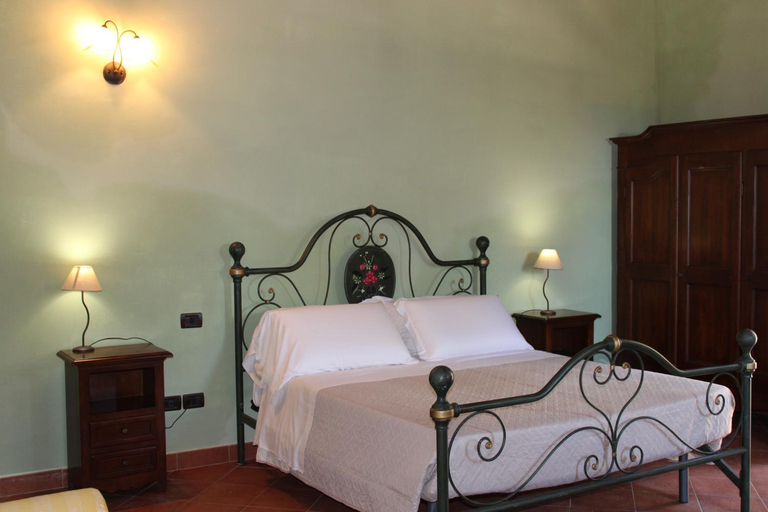 Bedroom 3, Nuovo Etruria Resort, Siena