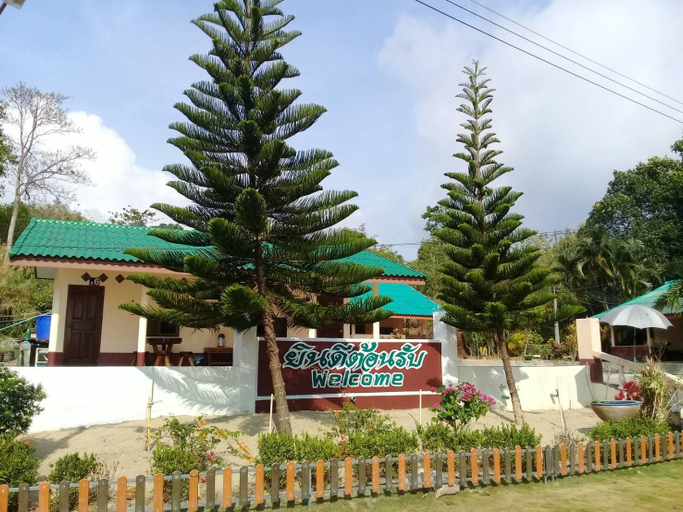 Others 3, chuttong resort, Laem Ngop
