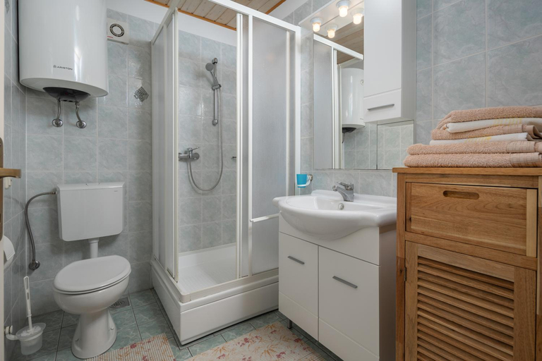 2, Apartmani Matic, Mošćenička Draga