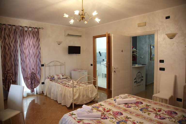 Bedroom 2, A La Maison De Gabry, Vibo Valentia