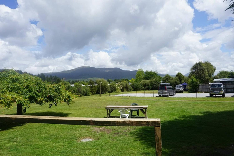 Others 5, Off The Track Backpackers, Taupo