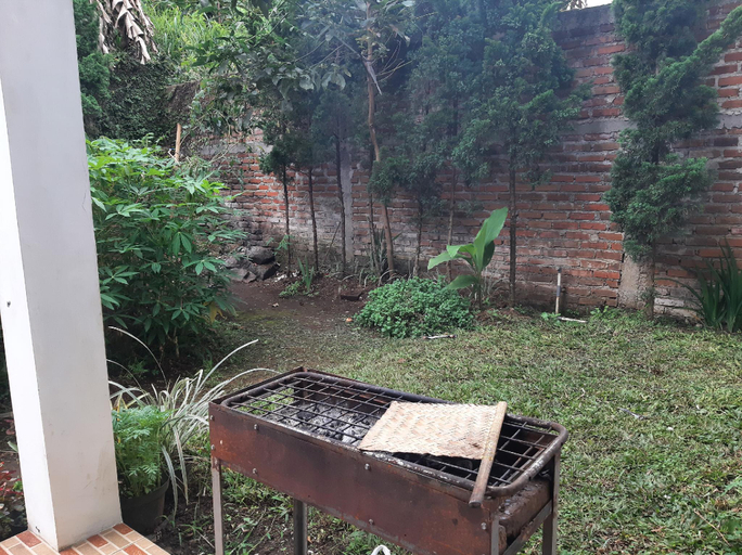 Others 4, Rumah Kembar Lembang (Family only), Bandung