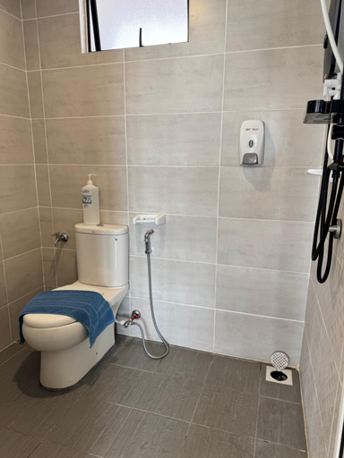 Bathroom 5, Melaka Pantai Puteri Beachfront 2BR  Corner Unit , Malacca City