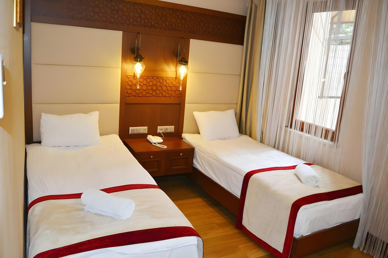 Bedroom 3, Lalinn Hotel, Fatih