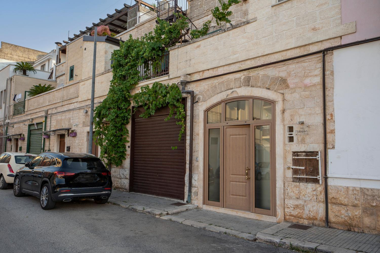 Others 4, B&B Morabella, Bari