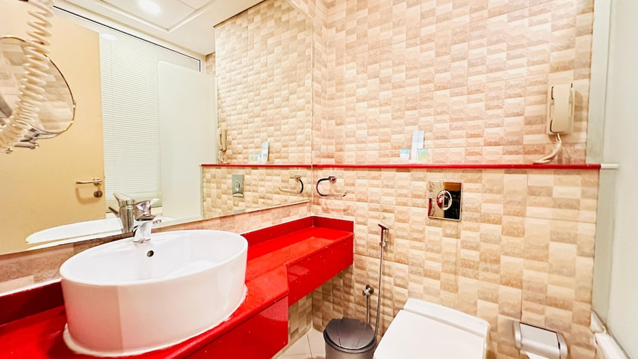 Bathroom 4, Reflections Hotel Dubai, Dubai