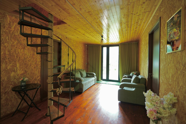 3, Nahei Cottage Martvili, Martvili