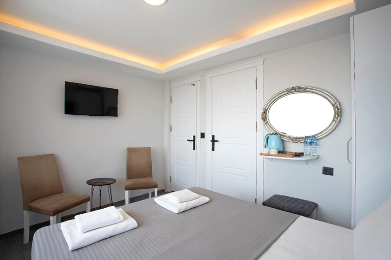 Bedroom 2, Carvan hotel, Fatih