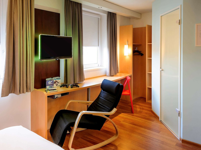 Bedroom 2, ibis Berlin Kurfuerstendamm, Berlin