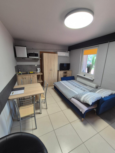 Bedroom 2, Pokoje Goscinne Emilia Miedzywodzie, Kamień