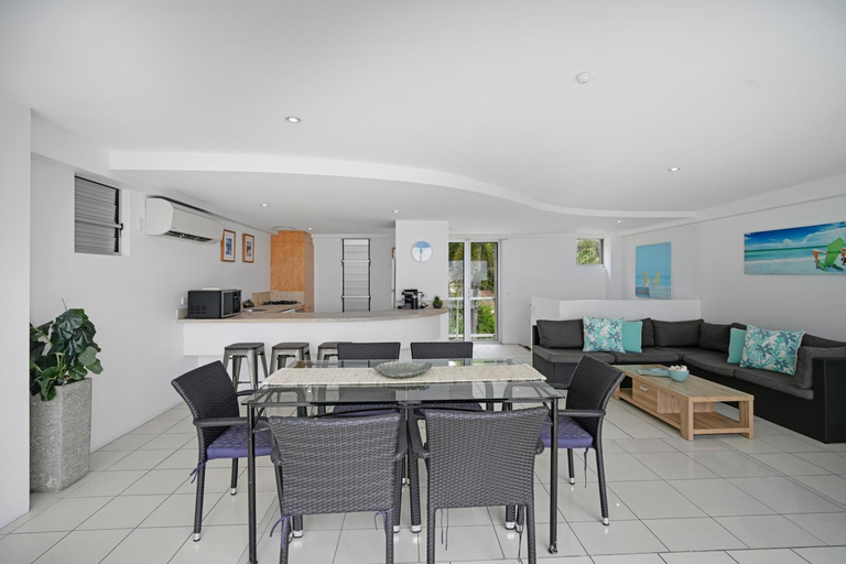 Others 4, Ocean View Villas, Whitsunday