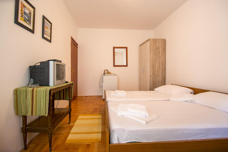 Others 5, Guesthouse Dapcevic