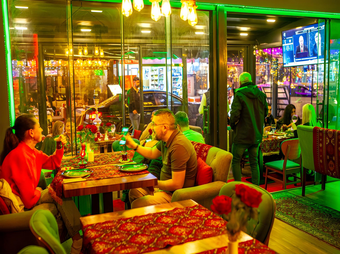 Food & Drinks 3, Blue Zerzevan Konak, Fatih