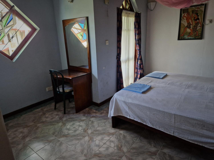 Others 4, Castle villa, Hikkaduwa