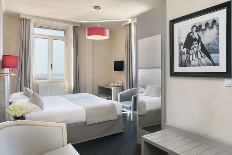 Bedroom 3, Best Western Hotel des Orangers, Alpes-Maritimes