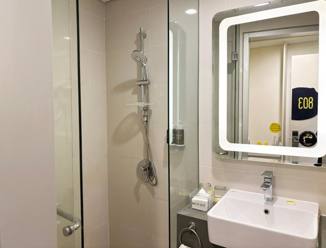 Bathroom 4, YELLO Hotel Paskal Bandung, Bandung