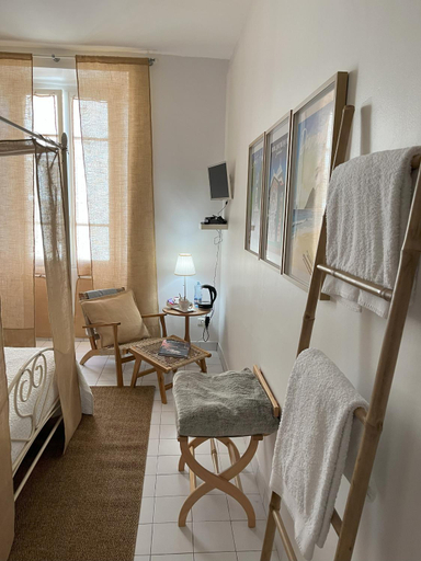 Facilities 5, Sweet Home Cornelia, Tarn-et-Garonne